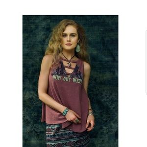 Double D Ranch Way Out West Tank Sise Small